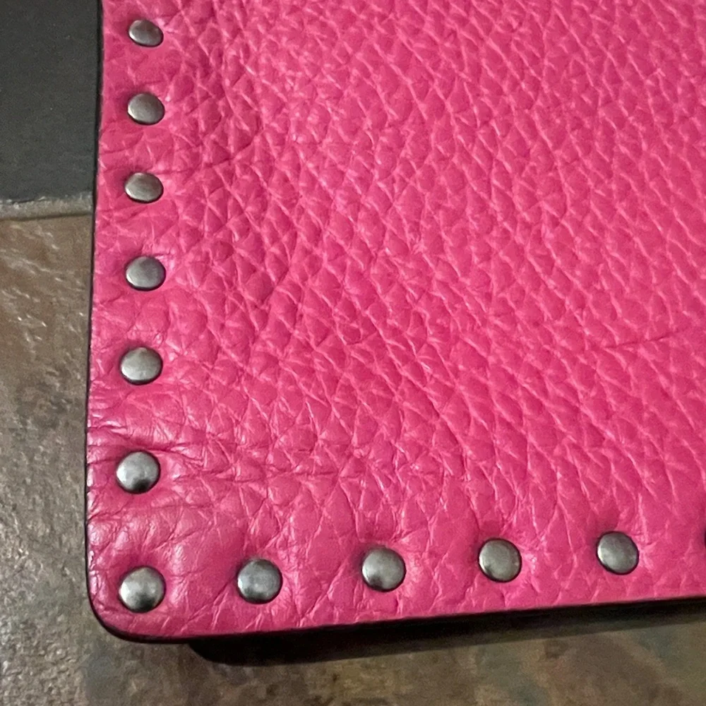 Valentino Garavani Rockstud Clutch - Picture 9 of 9